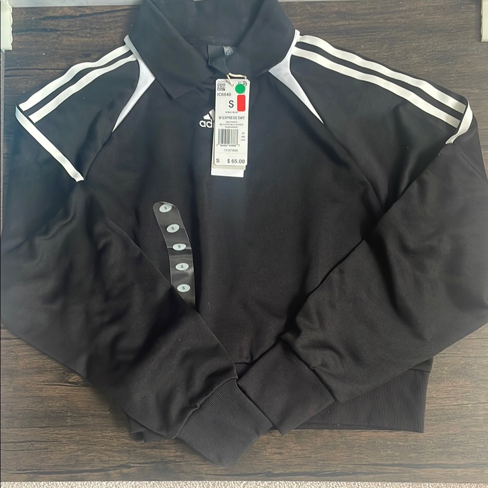 Women’s Adidas Black and White cropped  sweatshirt. Size small. NWT.
